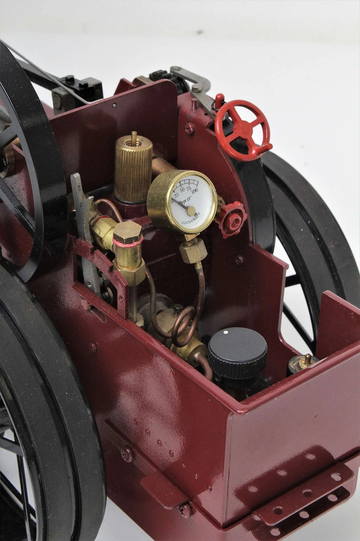 3/4 inch scale Allchin agricultural engine