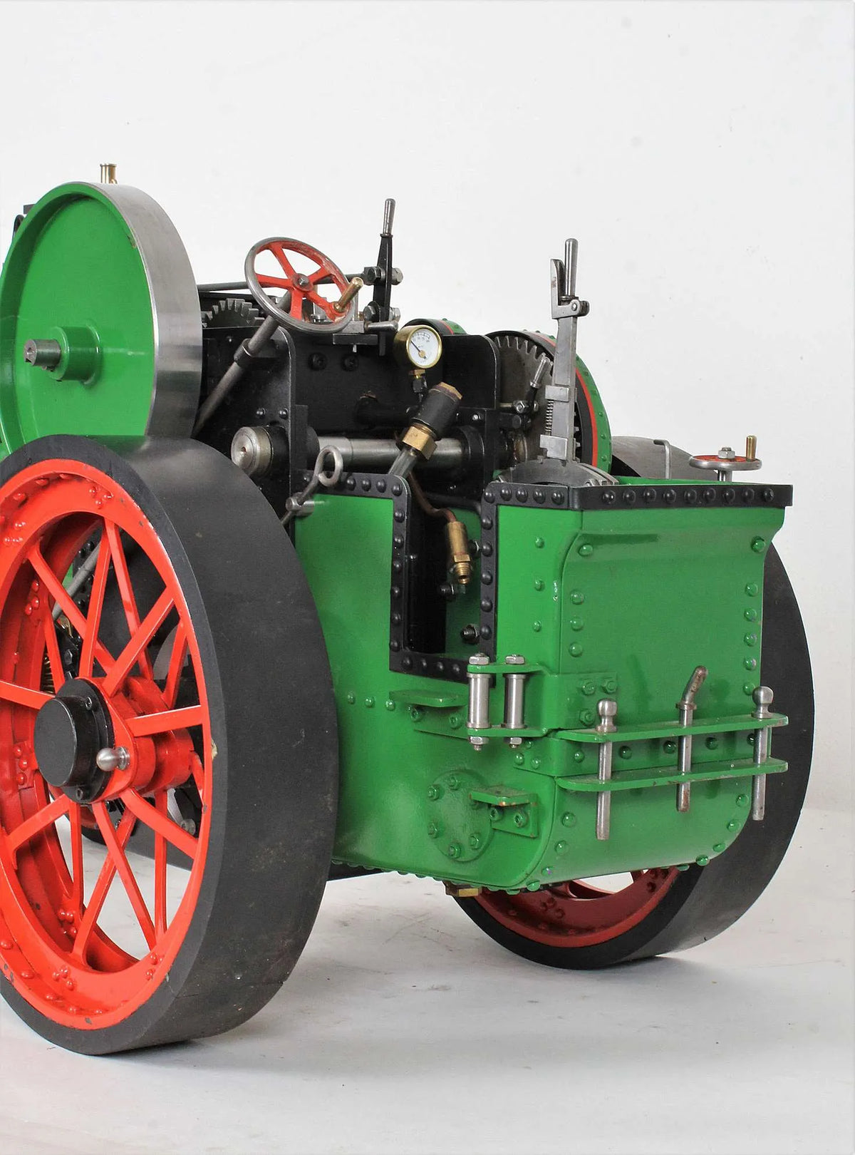 1 1/2 inch scale Foster agricultural engine