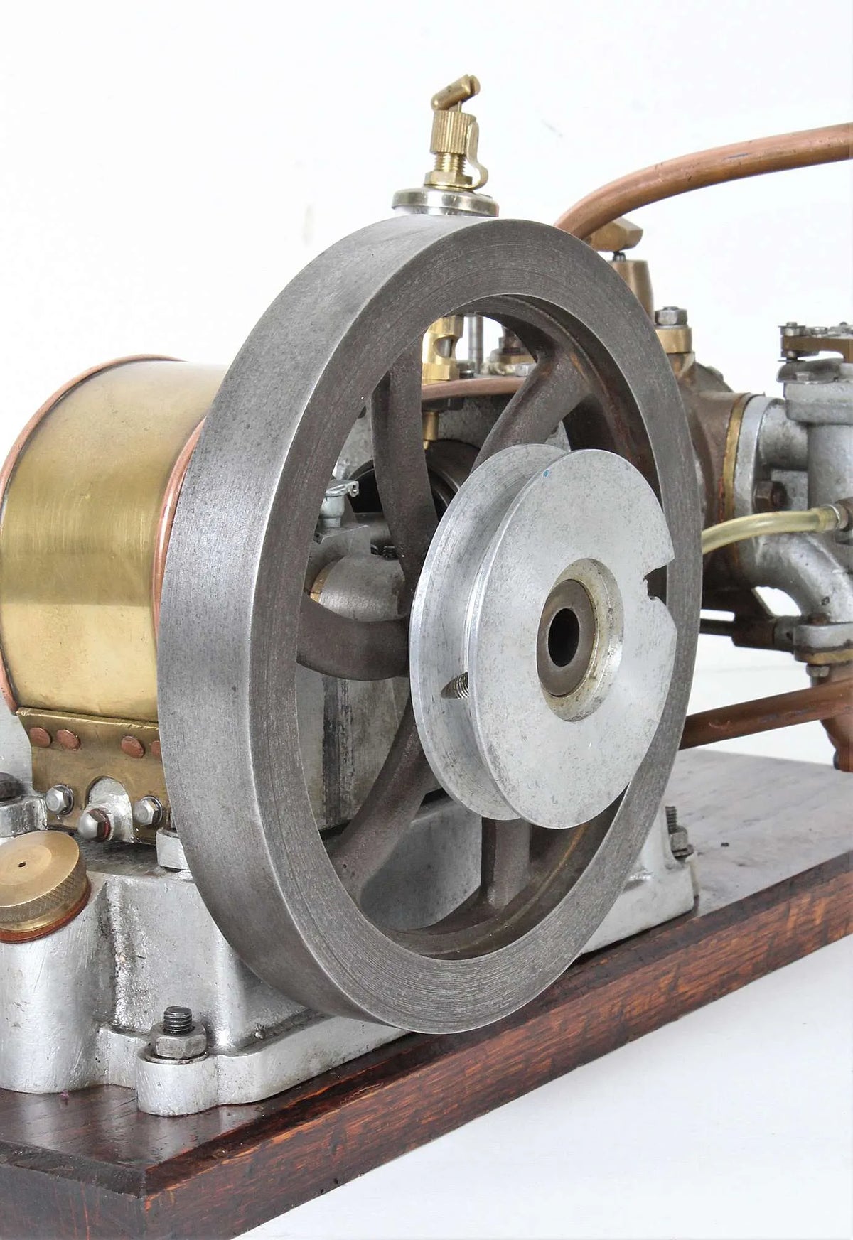 Westbury "Centaur" open crank engine