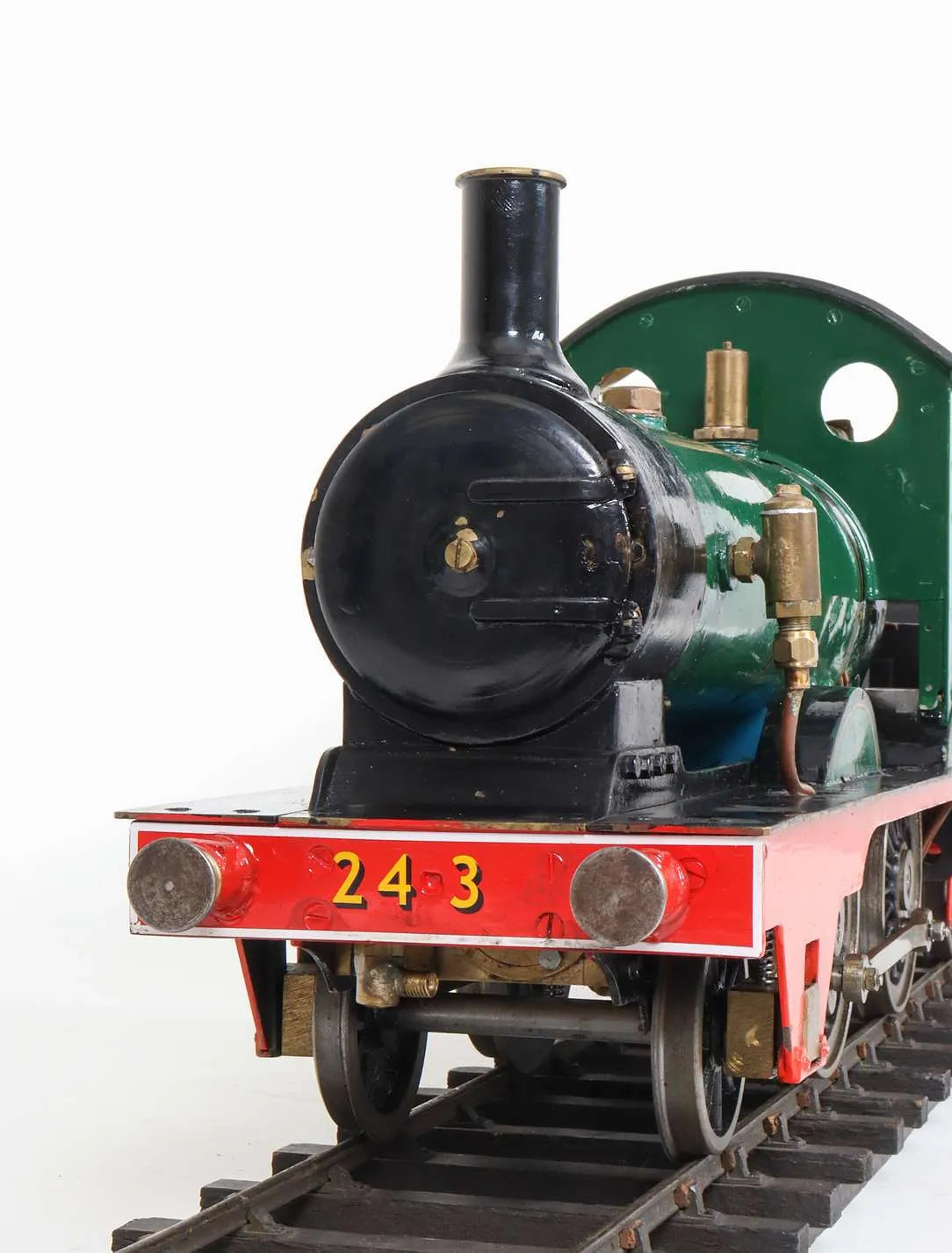 2 1/2 inch gauge coal-fired-2-4-0