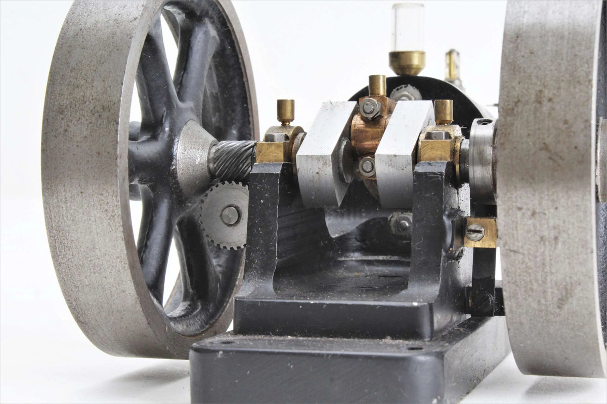 Small open crank engine