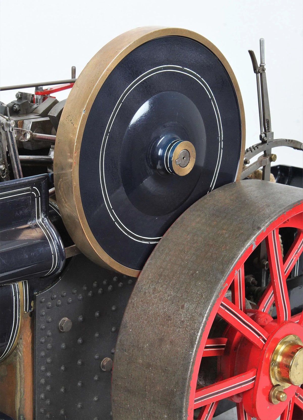 2 inch scale Aveling & Porter steam roller