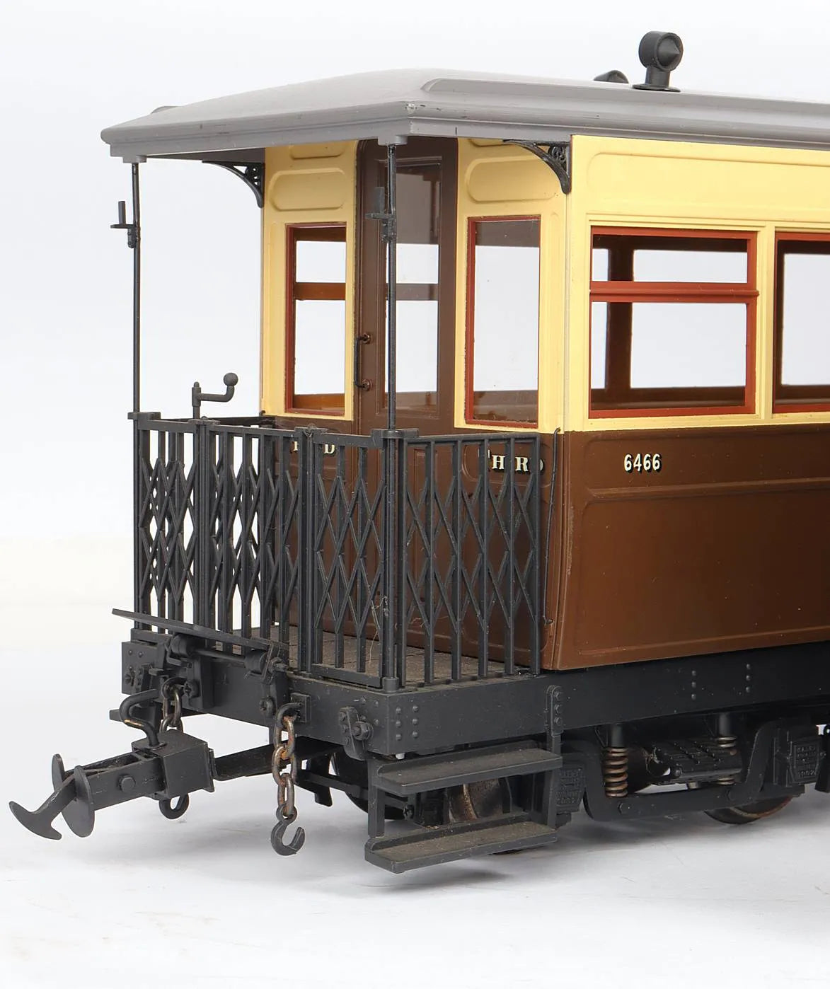 Rake of three Accucraft W&L coaches