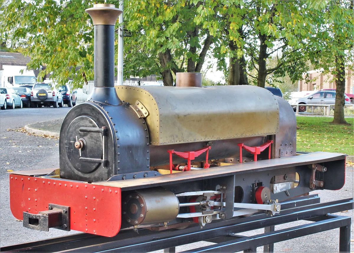 7 1/4 inch gauge Hunslet "Lilla" 0-4-0ST