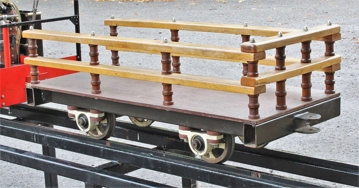 7 1/4 inch gauge "Wren" 0-4-0ST with slate wagon