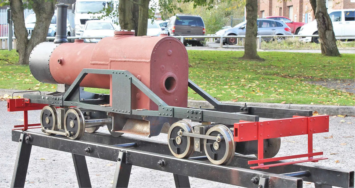 7 1/4 inch gauge Heisler 0-4-0 + 0-4-0