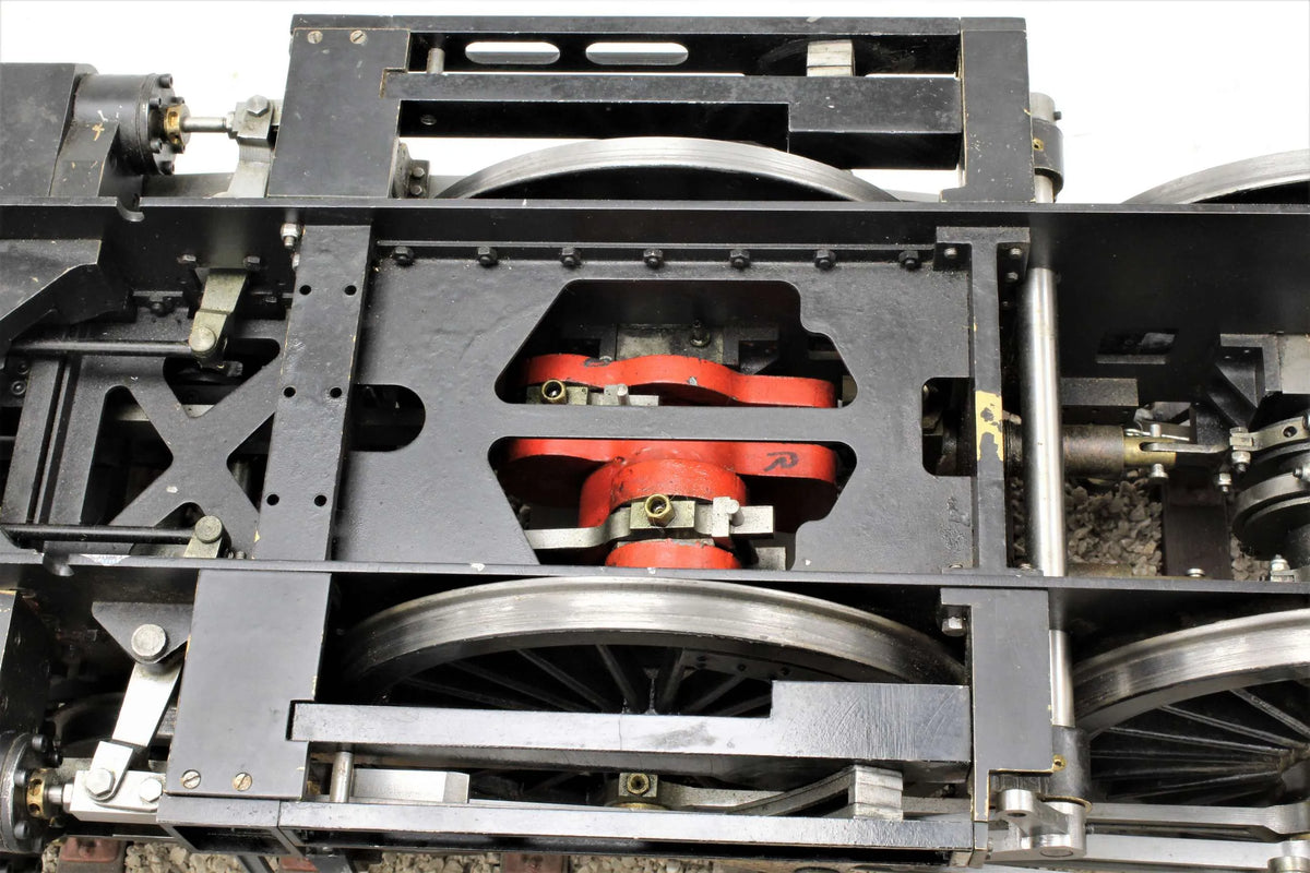 5 inch gauge LMS "Duchess" chassis with tender
