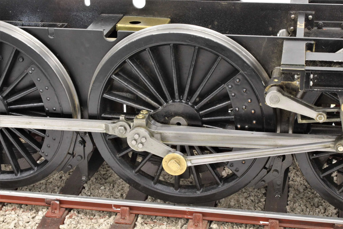5 inch gauge LMS "Duchess" chassis with tender
