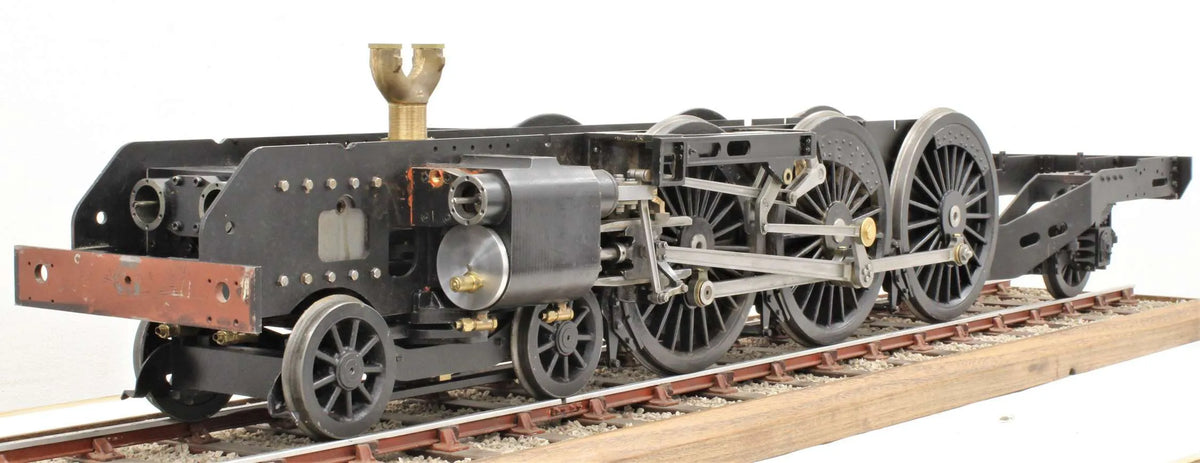 5 inch gauge LMS "Duchess" chassis with tender
