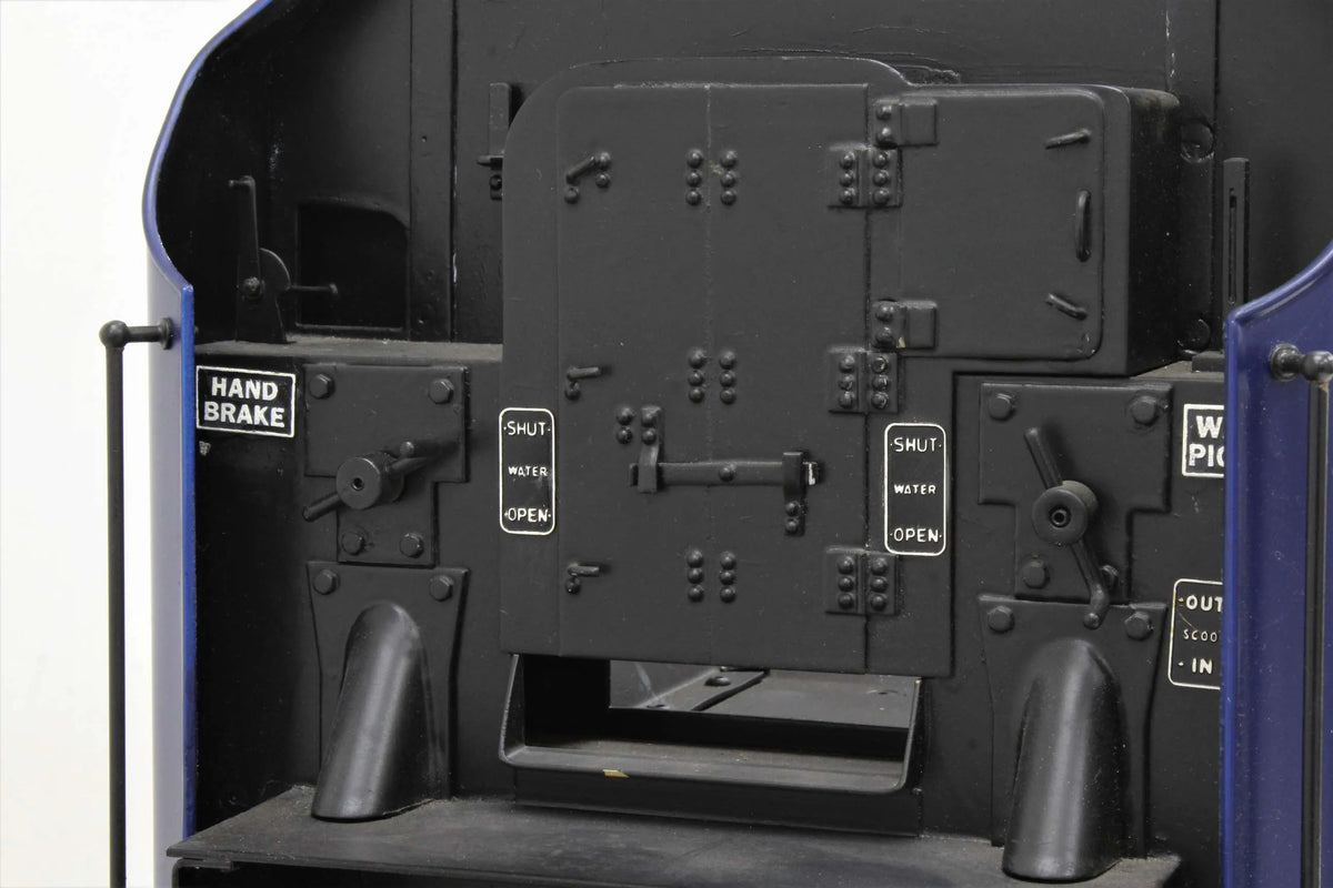 5 inch gauge LMS "Duchess" chassis with tender