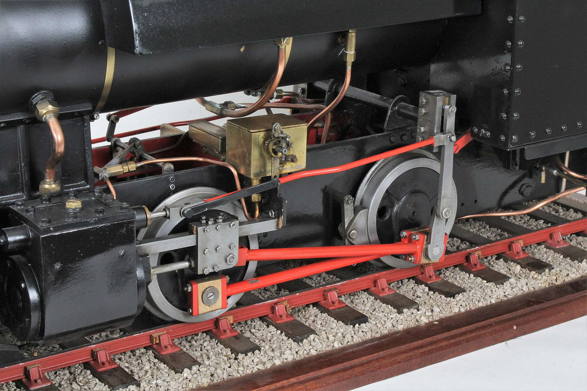 5 inch gauge "Sweet Pea" 0-4-0ST with driving truck
