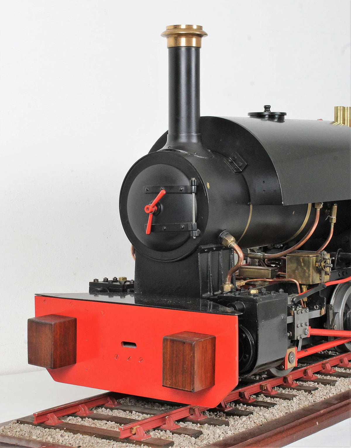 5 inch gauge "Sweet Pea" 0-4-0ST with driving truck