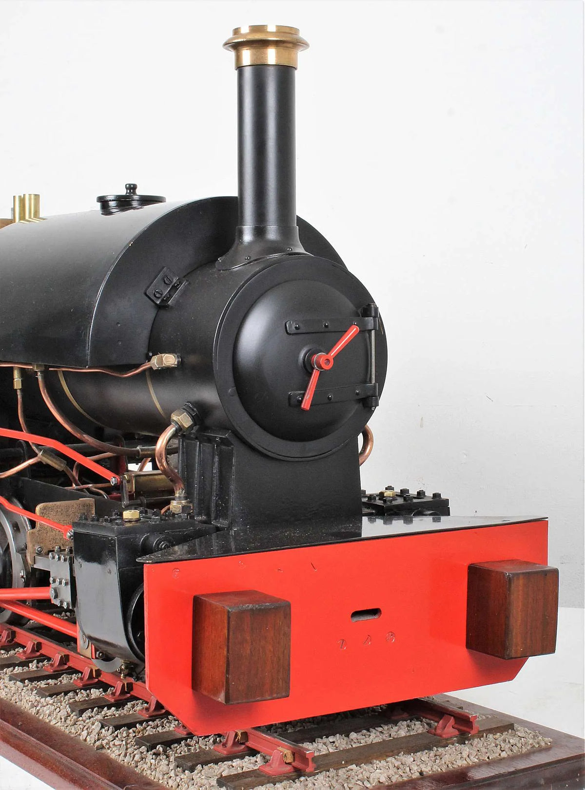 5 inch gauge "Sweet Pea" 0-4-0ST with driving truck