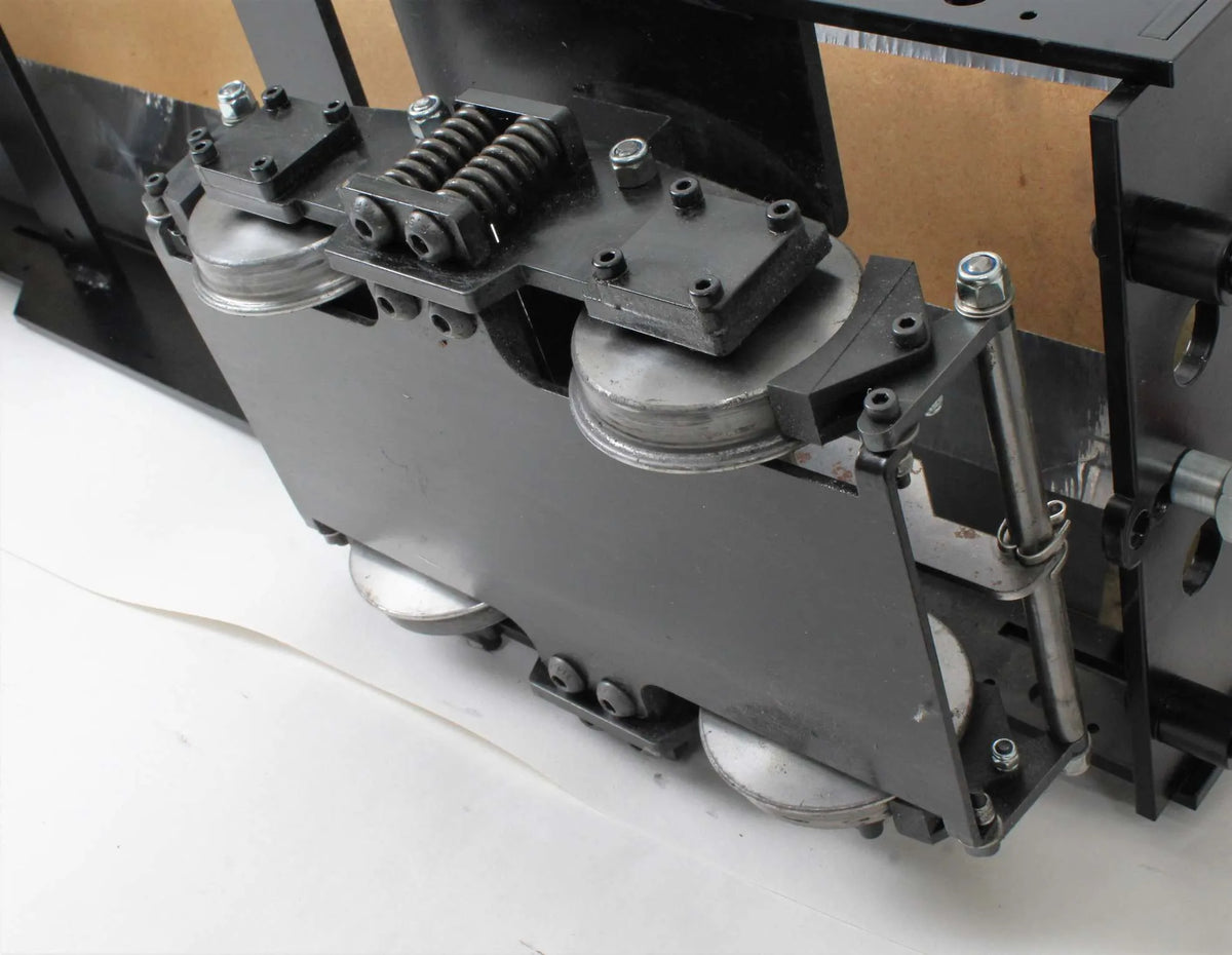 5 inch gauge AME Trains 3 foot coach driving truck