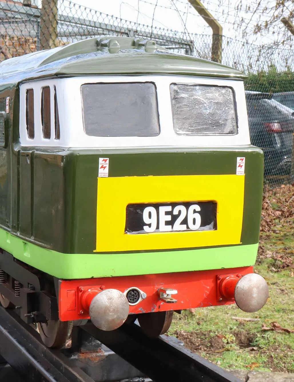 5 inch gauge Class 35 D7017 battery electric
