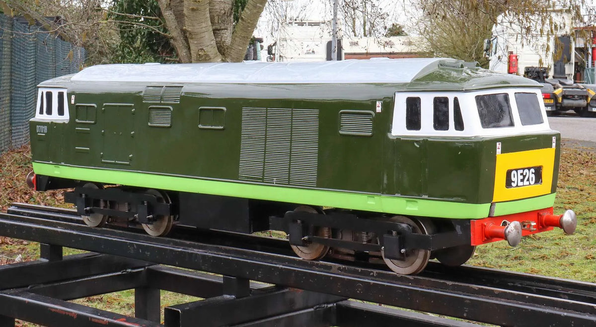 5 inch gauge Class 35 D7018 battery electric
