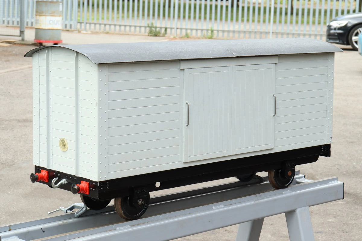 5 inch gauge box van