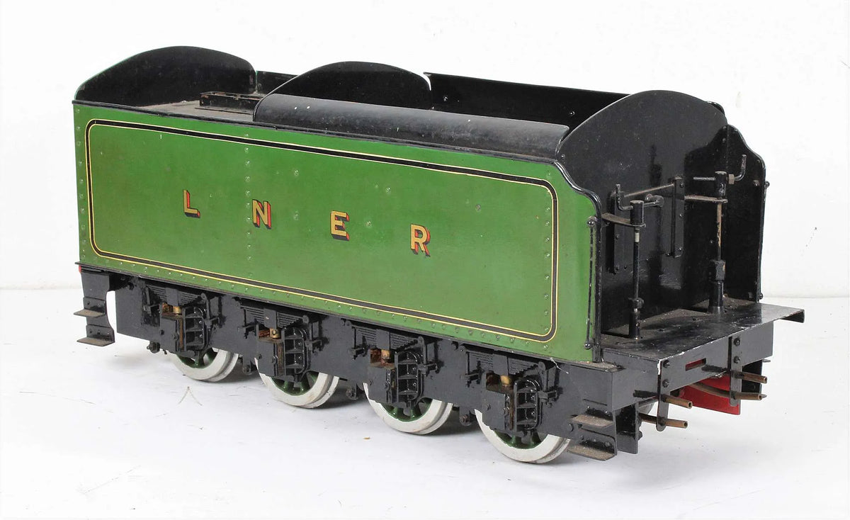 3 1/2 inch gauge "Hielan Lassie" chassis & tender
