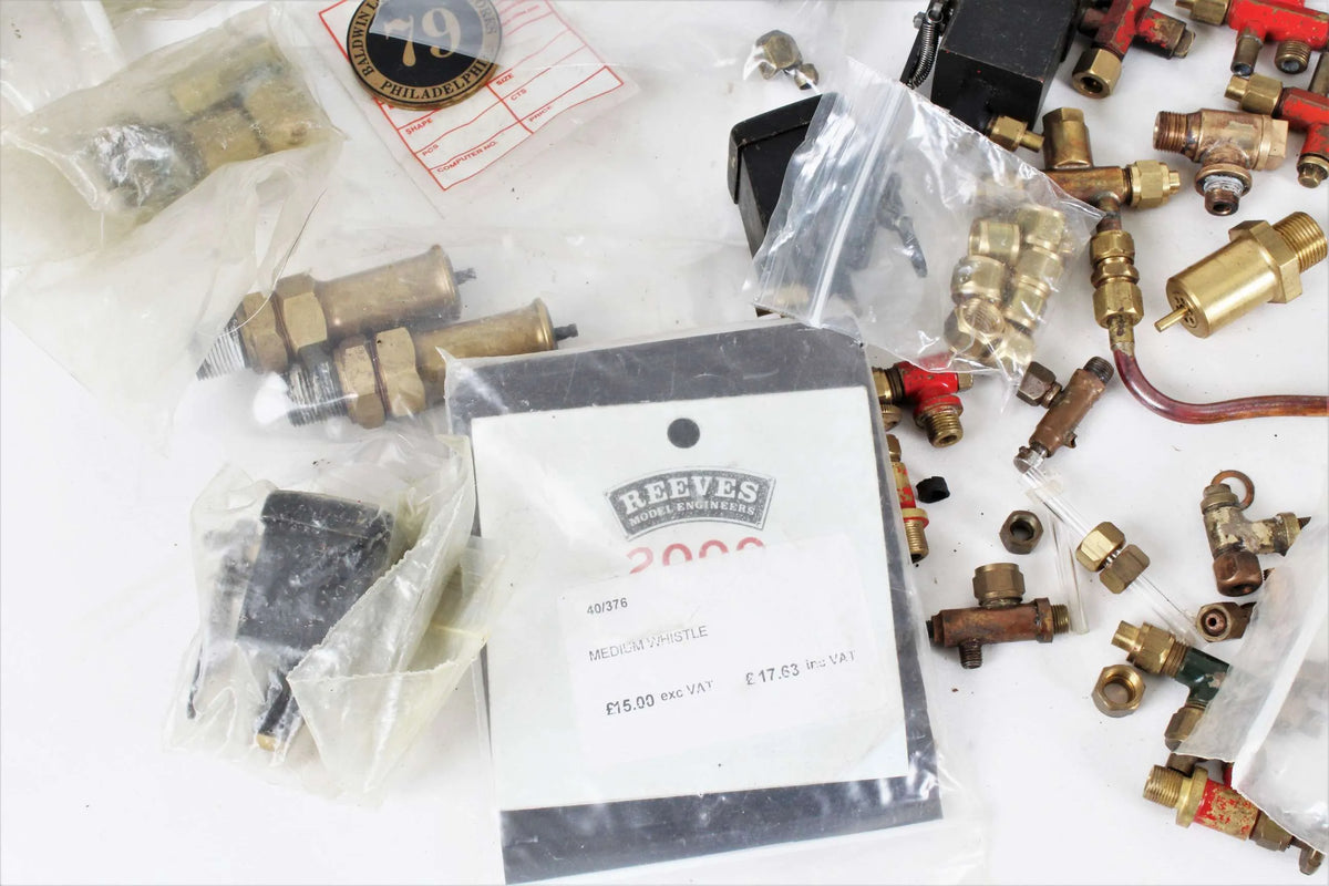 Box of fittings - injectors, gauges etc