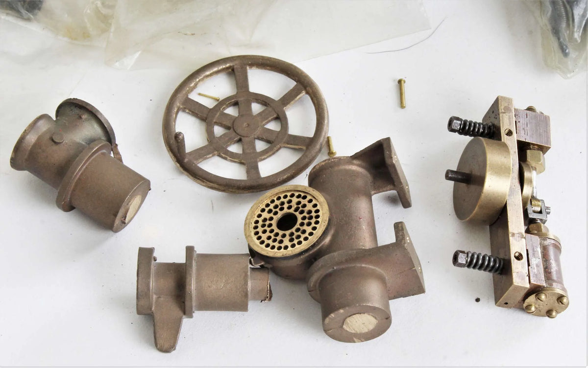 Box of fittings - injectors, gauges etc
