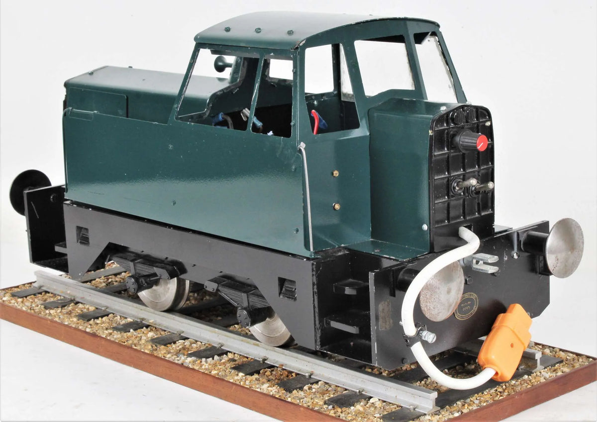 5 inch gauge Maxitrak "Jubilee" 0-4-0 battery electric