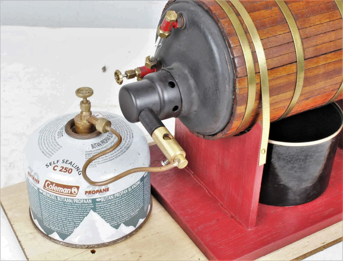 Horizontal centre-flue gas-fired boiler
