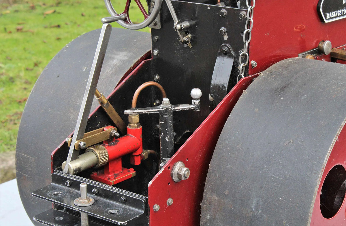 3 inch scale Wallis & Steevens "Simplicity" steam roller
