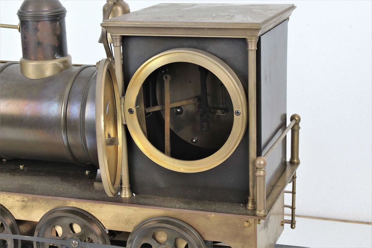 Automaton locomotive clock