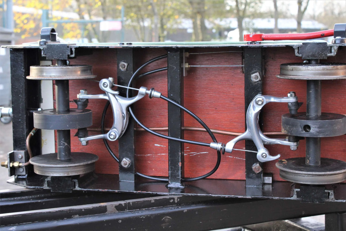 5 inch gauge four wheel braked driving truck