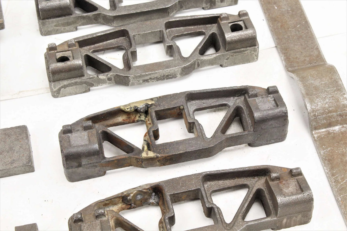 Pair 3 1/2 inch gauge Reeves bogie castings