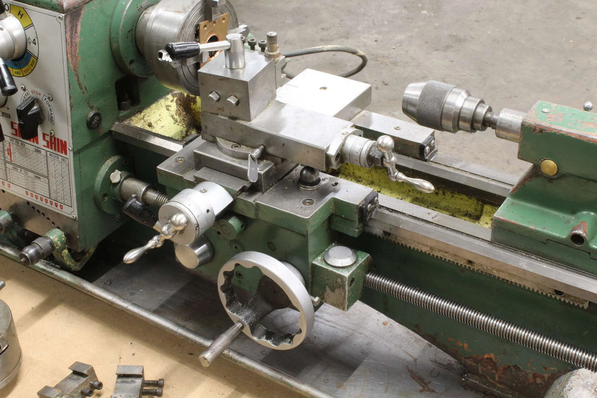 Shun Shin SSB-4ML 5 x 16 BGSC lathe