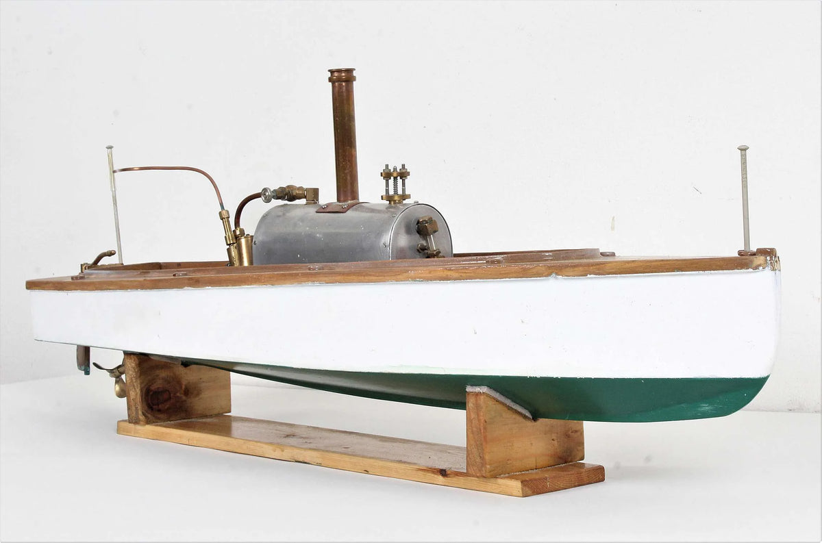 Steam launch with oscillating engine
