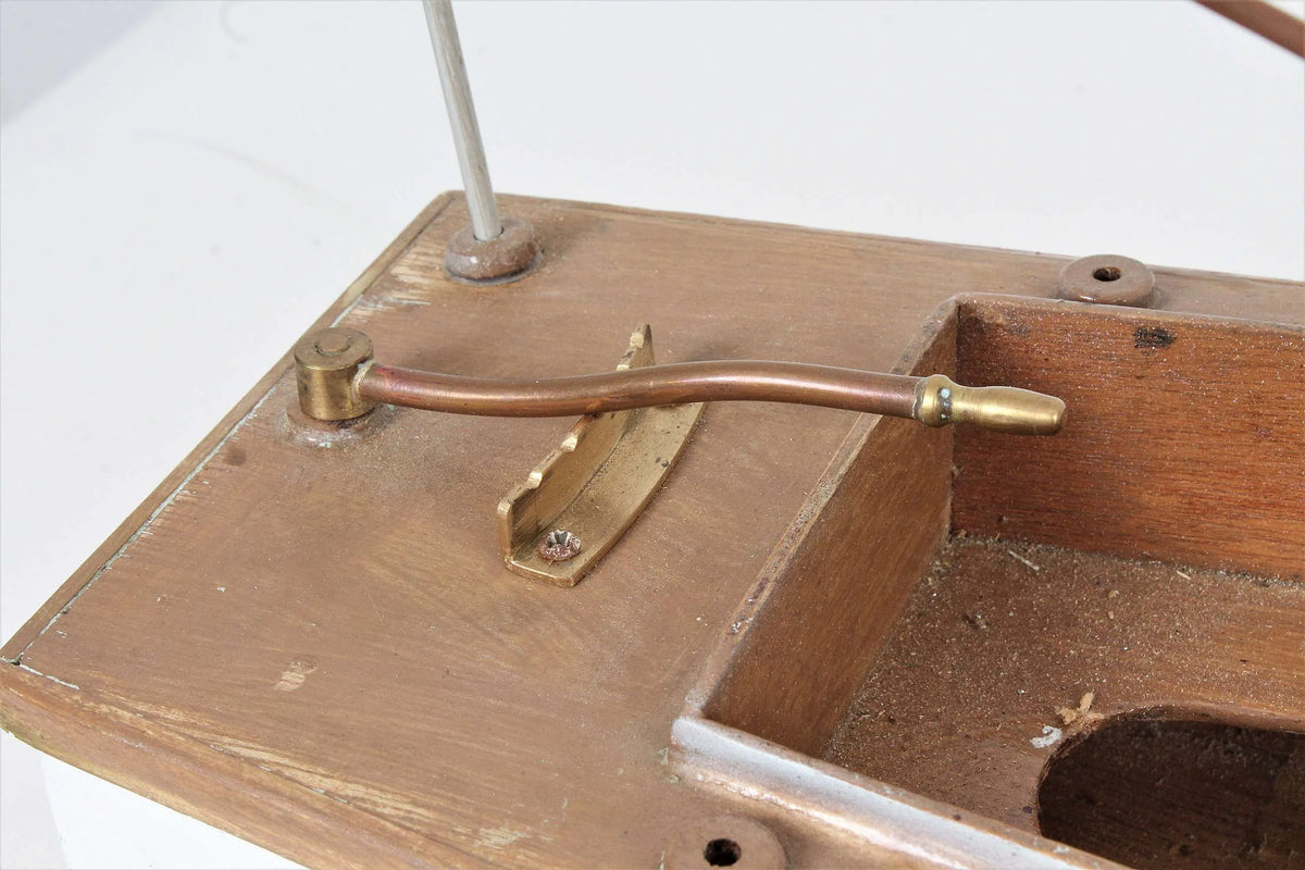 Steam launch with oscillating engine