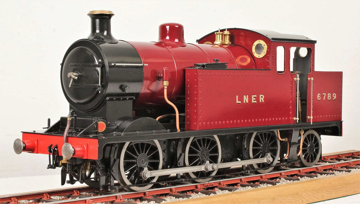 3 1/2 inch gauge "Mona" 0-6-2