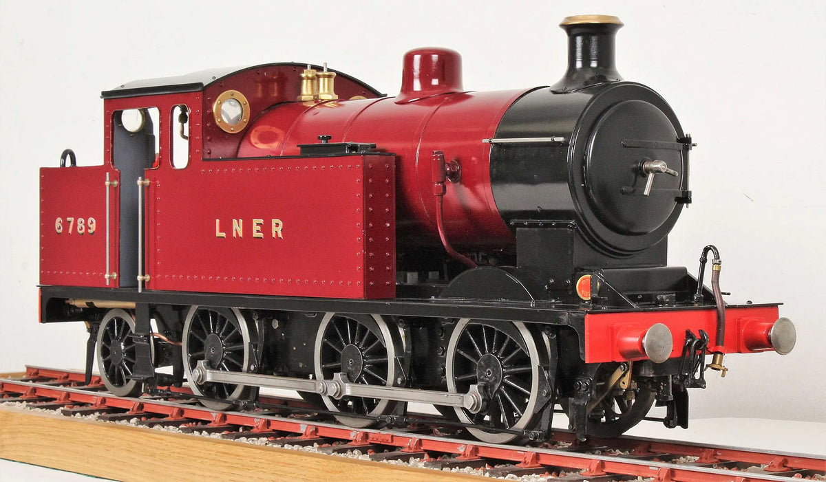 3 1/2 inch gauge "Mona" 0-6-2