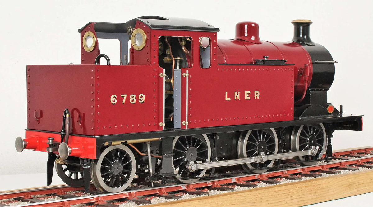 3 1/2 inch gauge "Mona" 0-6-2