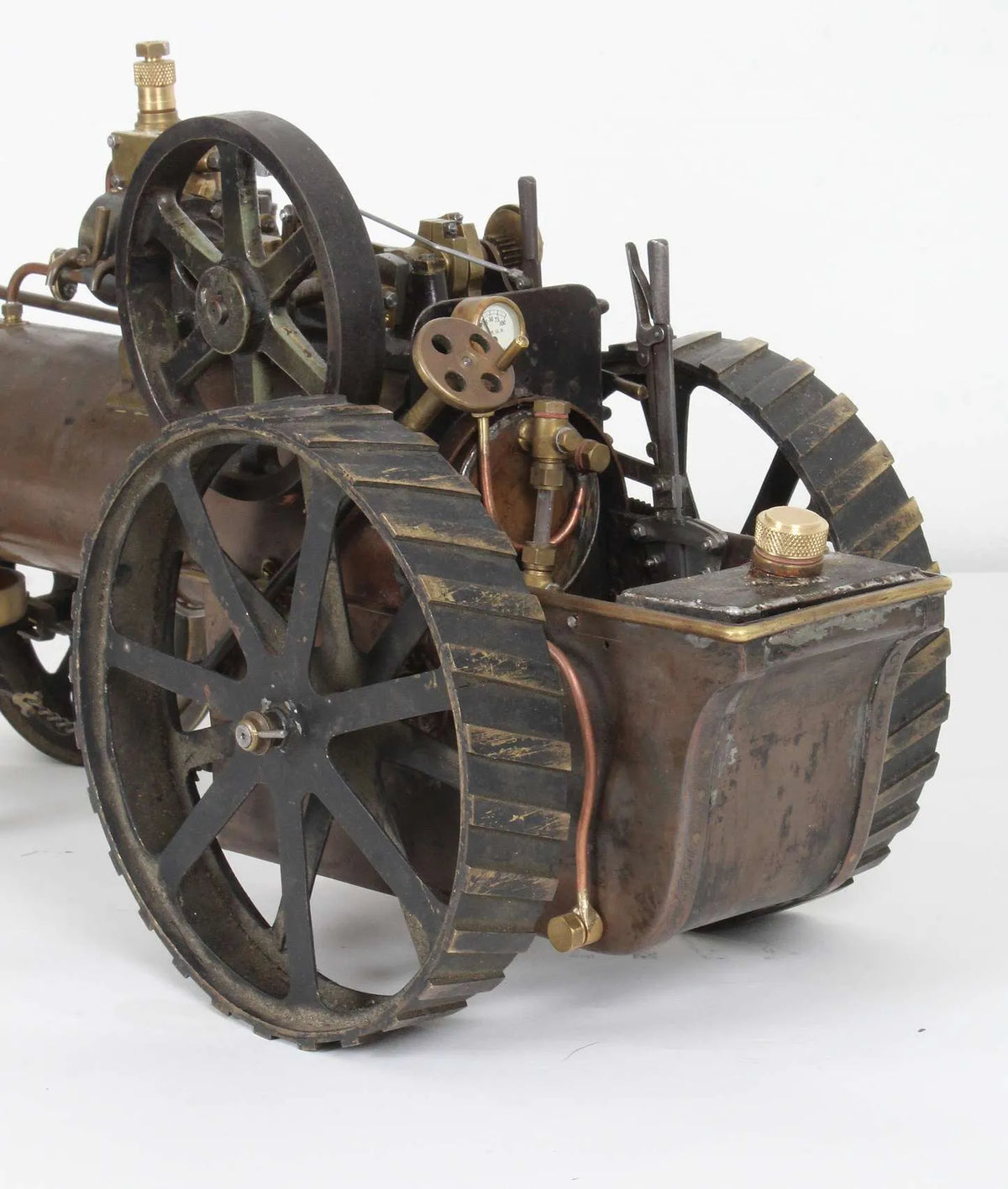 Vintage 1 inch scale traction engine