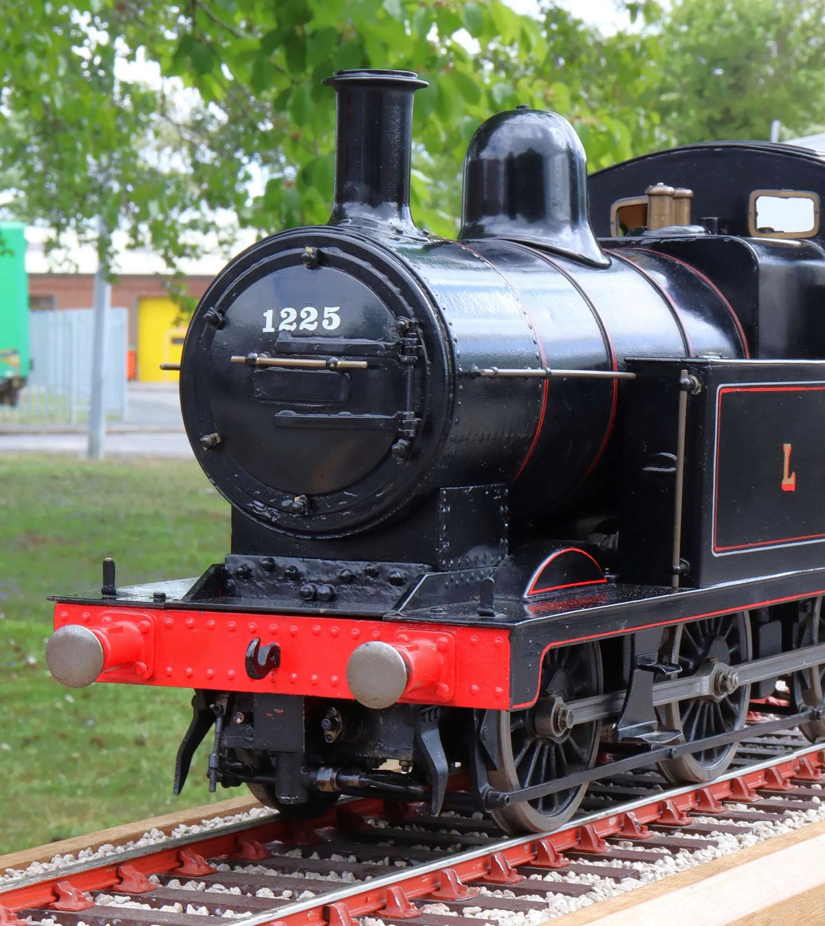 3 1/2 inch gauge LMS "Jinty" 0-6-0T