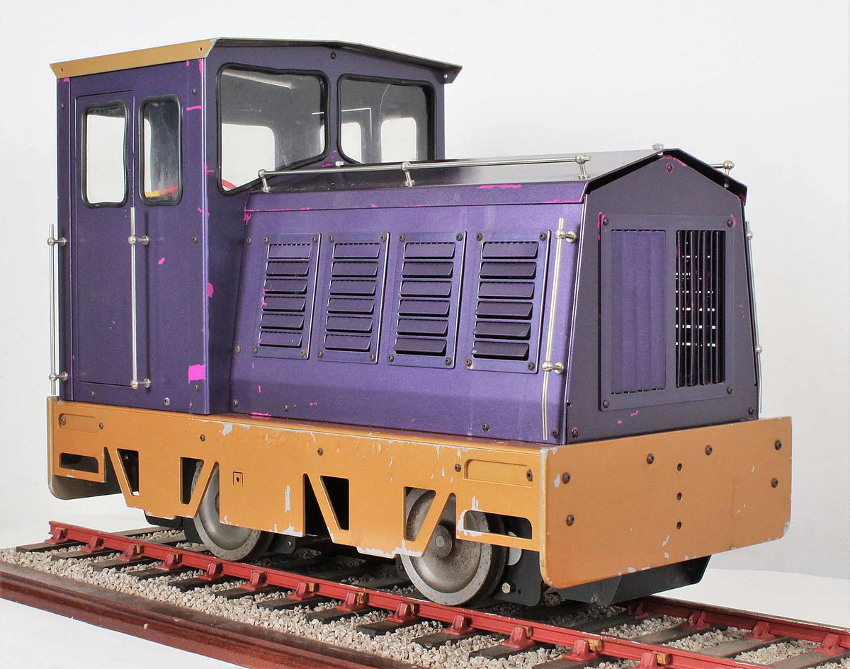 5 inch gauge Phoenix battery-electric 0-4-0