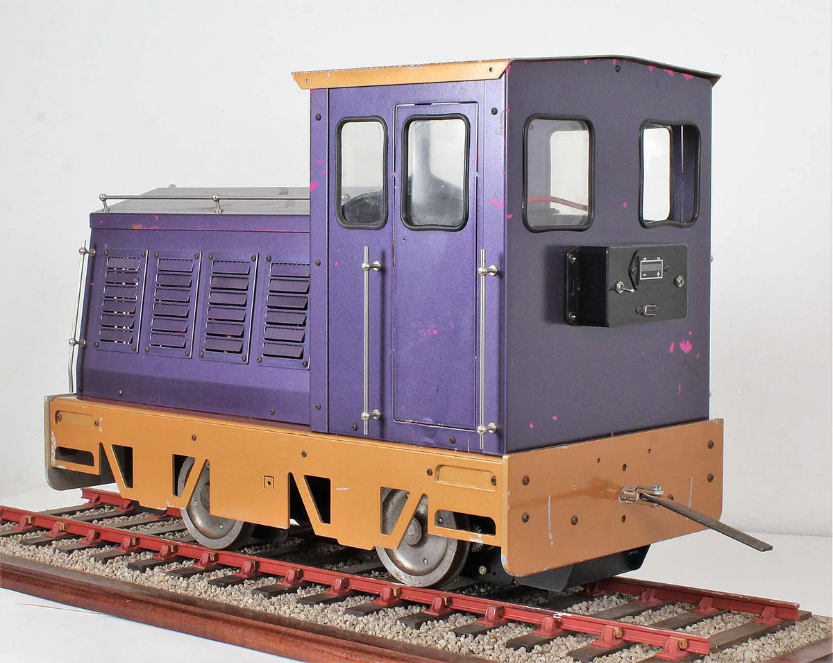 5 inch gauge Phoenix battery-electric 0-4-0