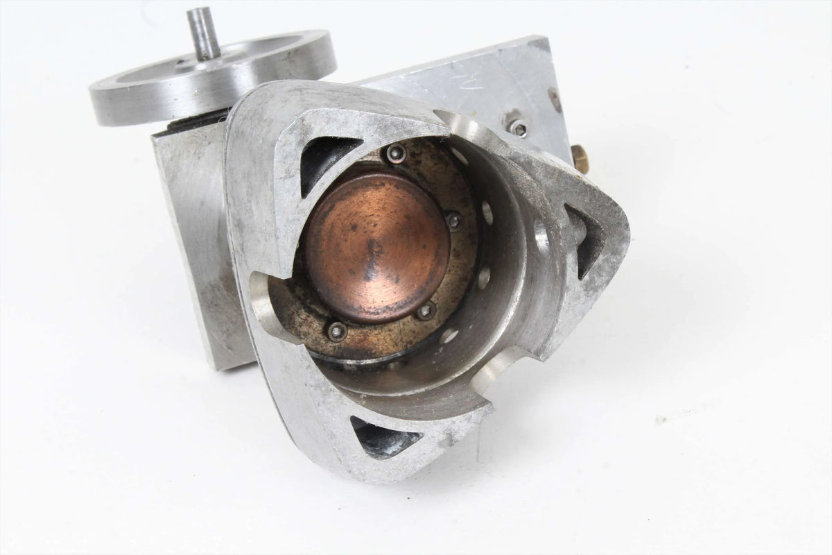 Pair of small hot air engines