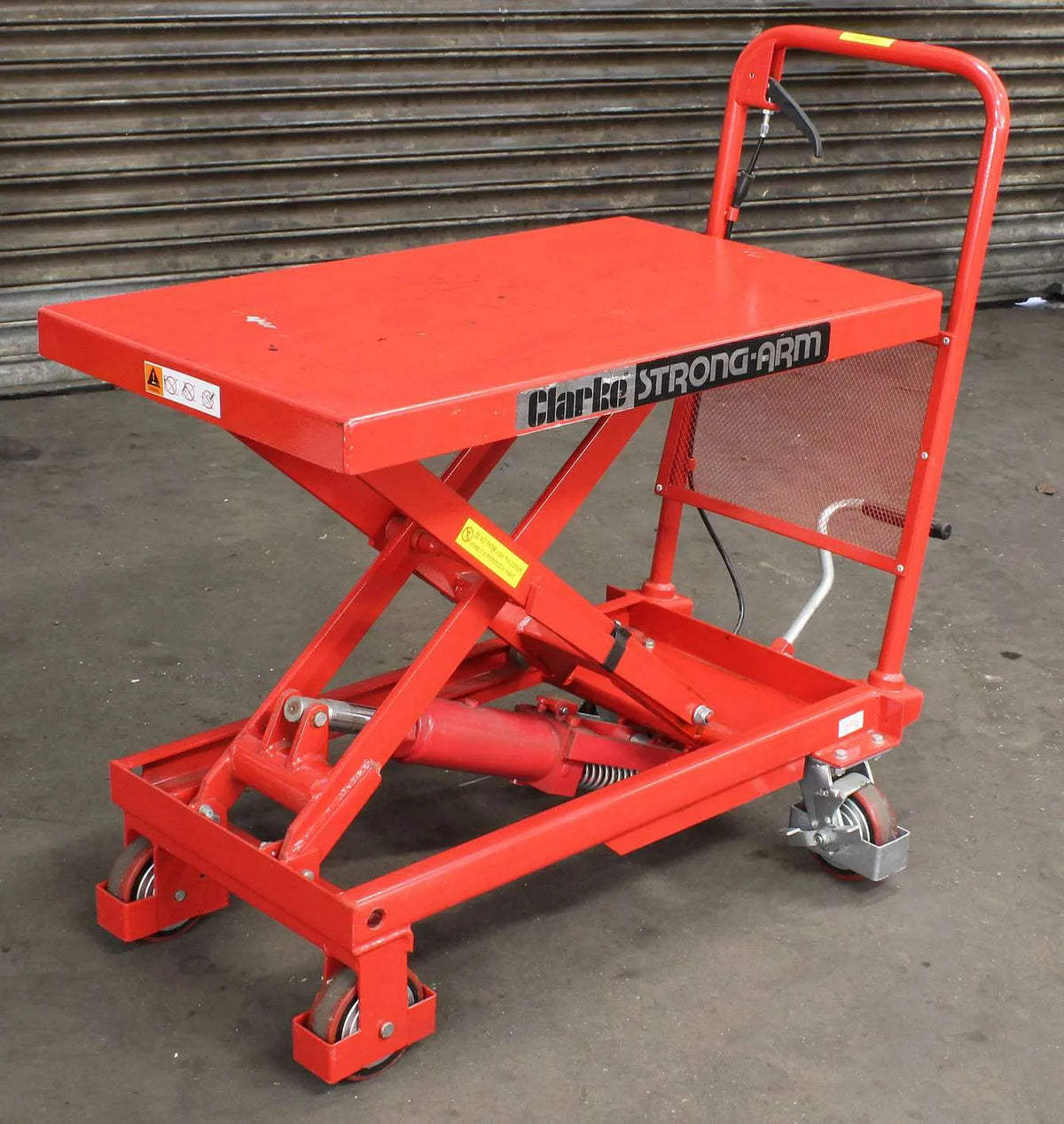 Clarke 300Kg hydraulic lifting table