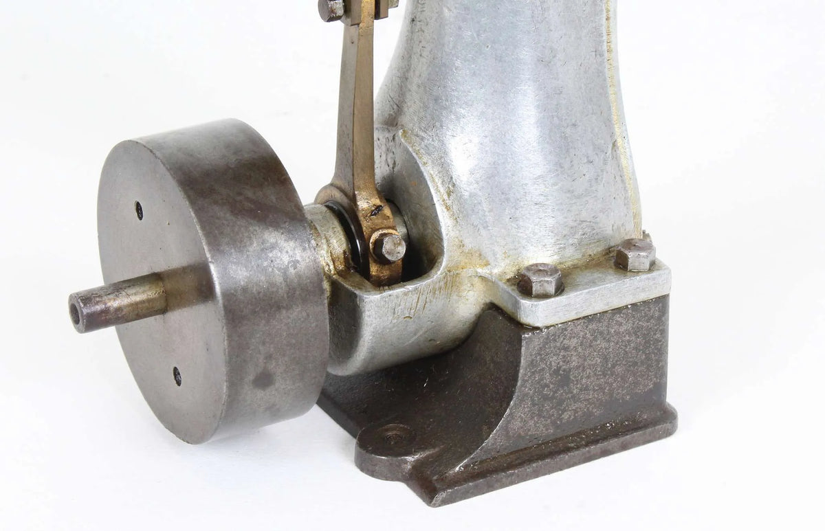 Stuart "BB" vertical engine