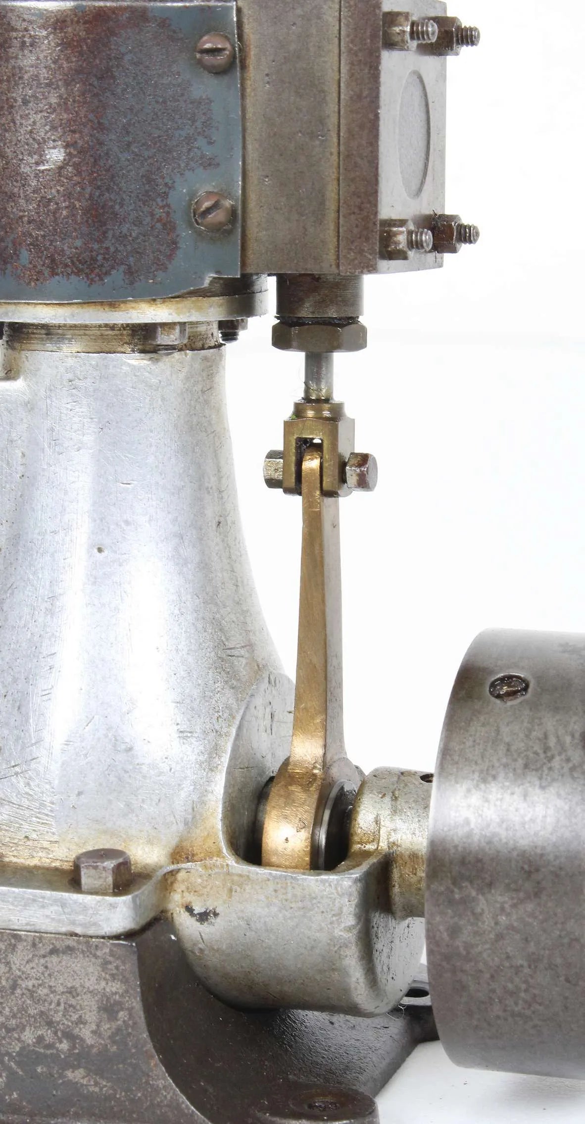 Stuart "BB" vertical engine
