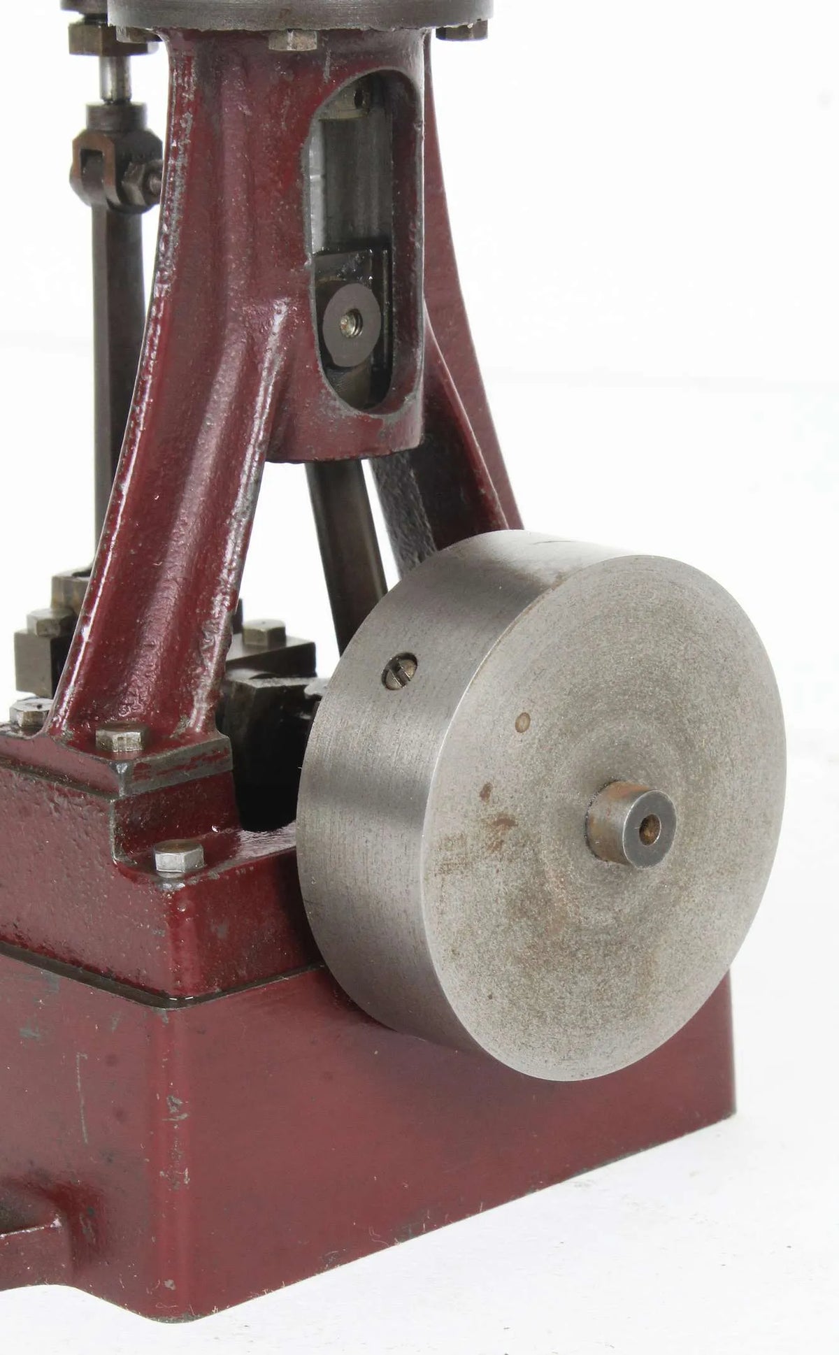 Stuart 10V vertical engine