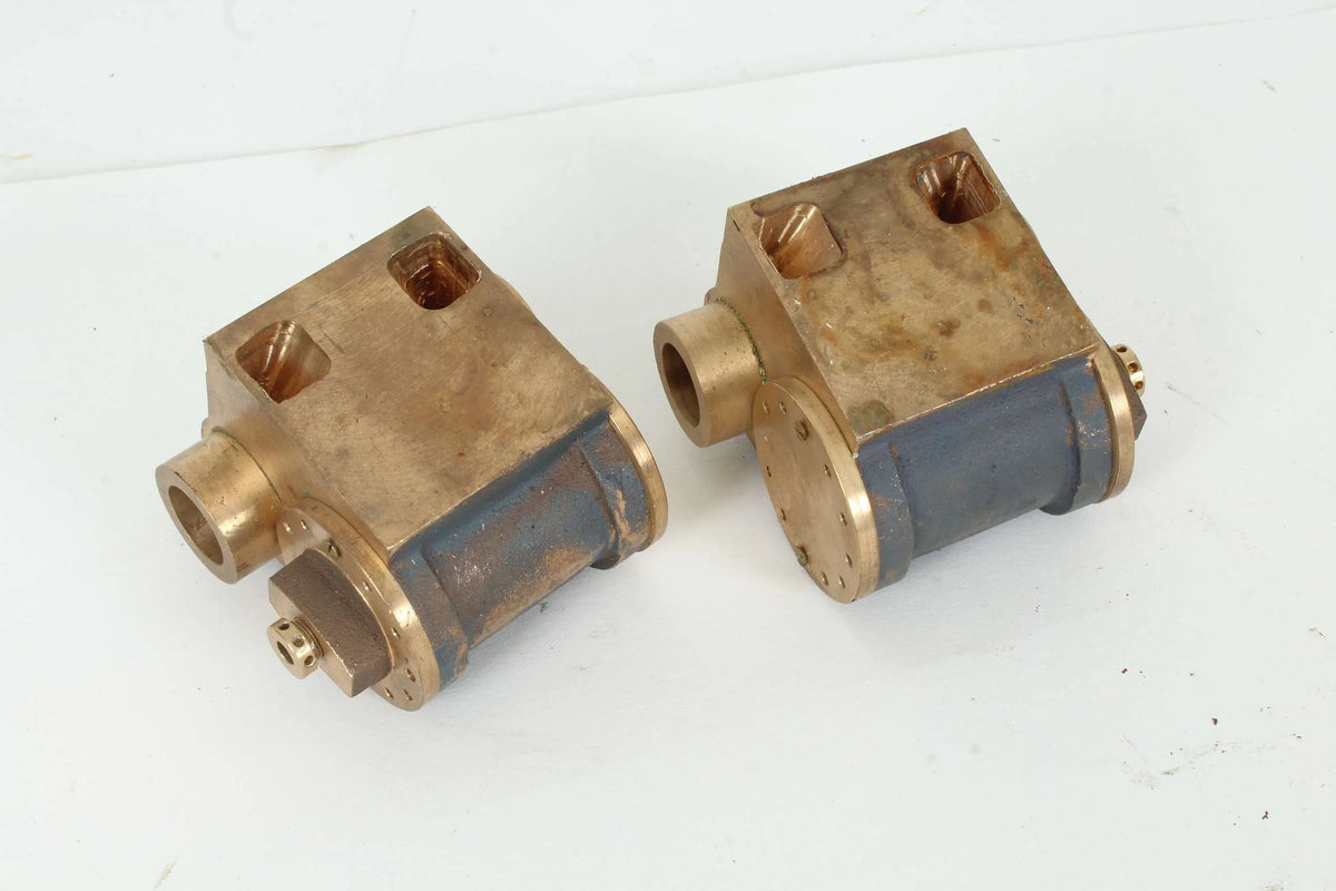 3 1/2 inch gauge "Caribou" 0-8-0