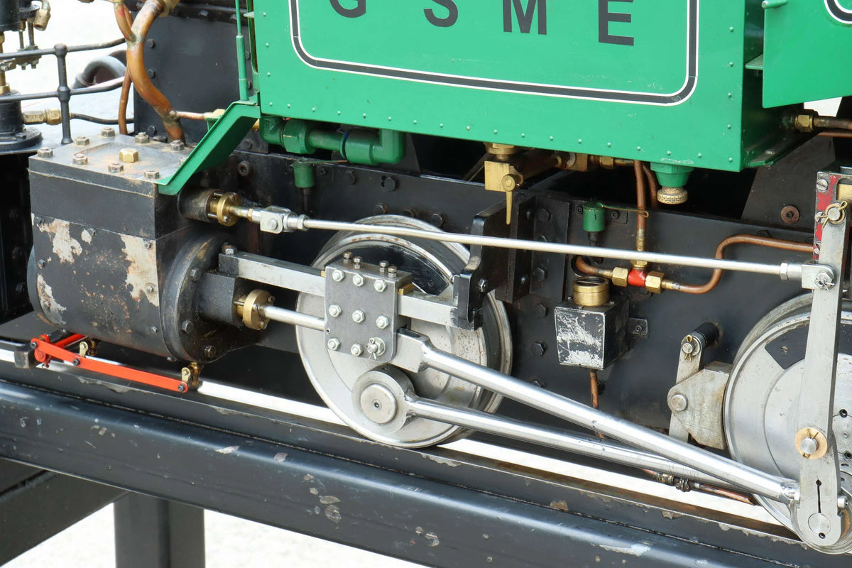 5 inch gauge 'Sweet Pea'  0-4-0T with tender