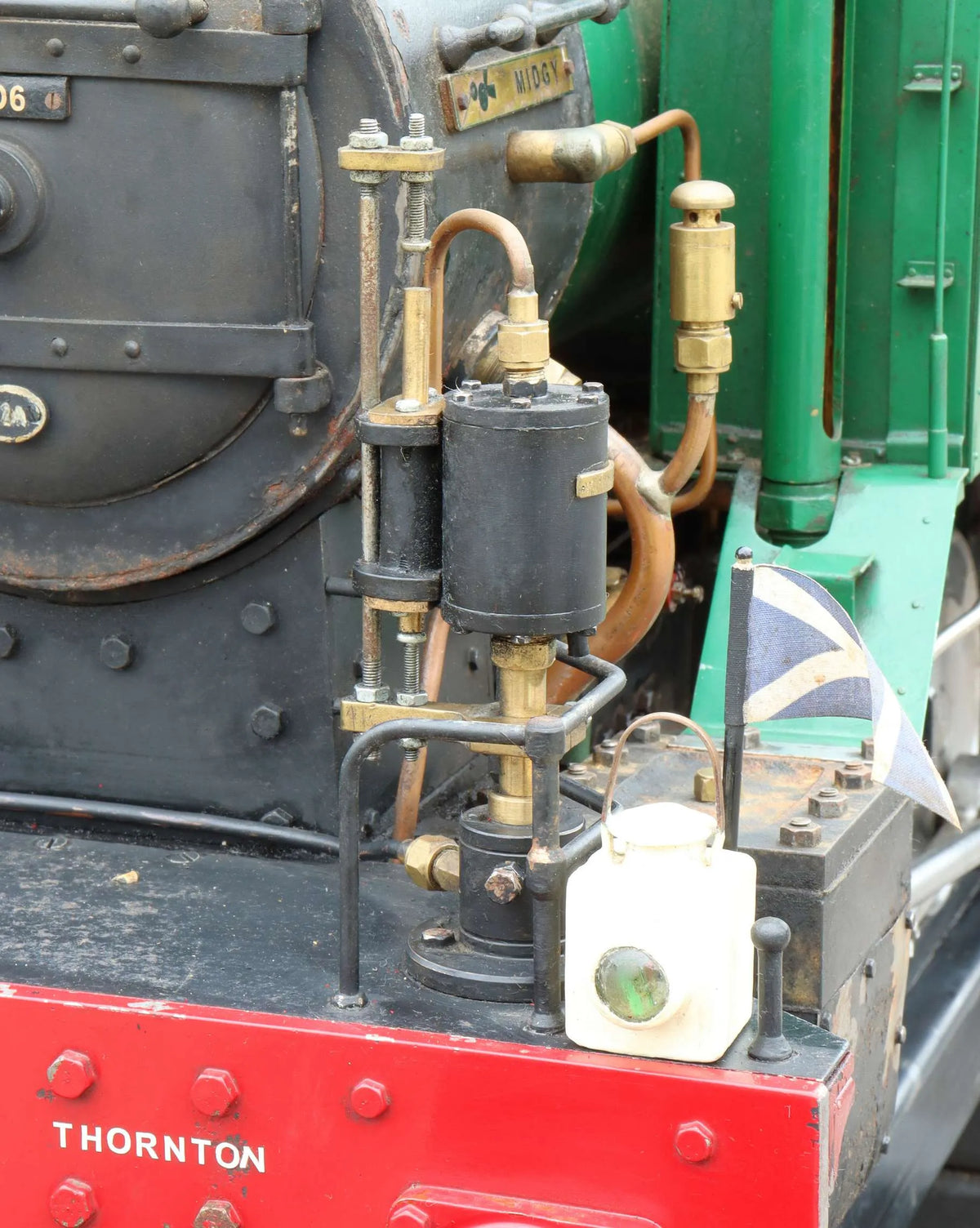 5 inch gauge 'Sweet Pea'  0-4-0T with tender