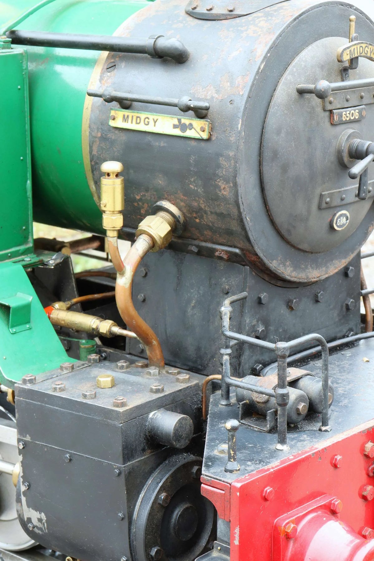 5 inch gauge 'Sweet Pea'  0-4-0T with tender