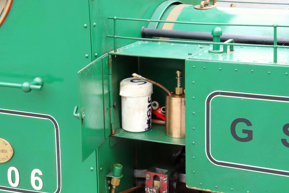 5 inch gauge 'Sweet Pea'  0-4-0T with tender